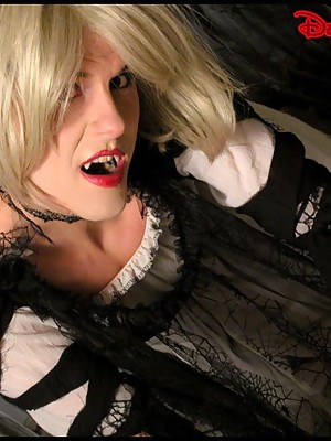 Vampire TGirl wants to suck the marrow from your bone